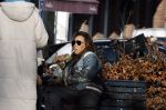 Amsterdam 5 maart 2022
Glennis Grace met de baby van Nienke Plas op de cornelis schuytstraat.