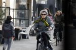 Amsterdam 2 maart 2022
Hanneke Groenteman op de fiets in Amsterdam zuid