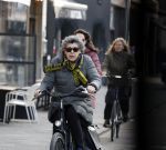 Amsterdam 2 maart 2022
Hanneke Groenteman op de fiets in Amsterdam zuid