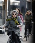 Amsterdam 2 maart 2022
Hanneke Groenteman op de fiets in Amsterdam zuid