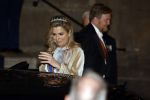 Amsterdam 5 april 2022
Koningin Maxima , Koning Willem Alexander en prinses Beatrix vertrekken na een staatsbanket met de president van India bij het Paleis op de Dam.