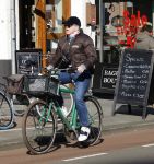 Amsterdam 7 maart 2022
Marc Marie Huybregts op de fiets in Amsterdam zuid.