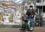 Amsterdam 7 maart 2022
Marc Marie Huybregts op de fiets in Amsterdam zuid.