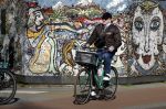 Amsterdam 7 maart 2022
Marc Marie Huybregts op de fiets in Amsterdam zuid.