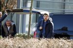 Eindhoven Tilburg 5 maart 2022
Max Verstappen zijn familie en manager Raymond Vermeulen landen met de private Jet van Max op eindhoven Airport . Ze kwamen van ibiza waar ze de verjaardag van Jos Verstappen (50) hebben gevierd. Max had daarna een afspraak in Tilburg.