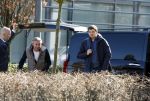 Eindhoven Tilburg 5 maart 2022
Max Verstappen zijn familie en manager Raymond Vermeulen landen met de private Jet van Max op eindhoven Airport . Ze kwamen van ibiza waar ze de verjaardag van Jos Verstappen (50) hebben gevierd. Max had daarna een afspraak in Tilburg.