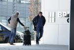 Eindhoven Tilburg 5 maart 2022
Max Verstappen zijn familie en manager Raymond Vermeulen landen met de private Jet van Max op eindhoven Airport . Ze kwamen van ibiza waar ze de verjaardag van Jos Verstappen (50) hebben gevierd. Max had daarna een afspraak in Tilburg.