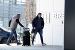 Eindhoven Tilburg 5 maart 2022
Max Verstappen zijn familie en manager Raymond Vermeulen landen met de private Jet van Max op eindhoven Airport . Ze kwamen van ibiza waar ze de verjaardag van Jos Verstappen (50) hebben gevierd. Max had daarna een afspraak in Tilburg.