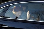 Laren 8 maart 2022
Prinses Beatrix opent een nieuwe gedeelte van het Singer museum in Laren . Prinses Beatrix arriveeert in haar nieuwe verlengde Audi A8 Hybride.