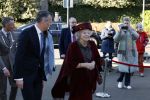 Laren 8 maart 2022
Prinses Beatrix opent een nieuwe gedeelte van het Singer museum in Laren . Prinses Beatrix arriveeert in haar nieuwe verlengde Audi A8 Hybride.