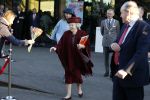 Laren 8 maart 2022
Prinses Beatrix opent een nieuwe gedeelte van het Singer museum in Laren . Prinses Beatrix arriveeert in haar nieuwe verlengde Audi A8 Hybride.