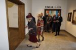 Laren 8 maart 2022
Prinses Beatrix opent een nieuwe gedeelte van het Singer museum in Laren . Prinses Beatrix arriveeert in haar nieuwe verlengde Audi A8 Hybride. prinses Beatrix wordt rond geleid door Els Blokker