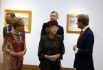 Laren 8 maart 2022
Prinses Beatrix opent een nieuwe gedeelte van het Singer museum in Laren . Prinses Beatrix arriveeert in haar nieuwe verlengde Audi A8 Hybride. prinses Beatrix wordt rond geleid door Els Blokker