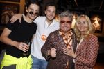 Amsterdam 4 april 2022
Presentatie toppers in de arena.
Aanwezig oa Jan Smit Jeroen v d Boom  en Rene Froger.
Natasja Froger was er ook samen met haar zoons Maxim en Didier . Ook hun kleindochter was aanwezig .