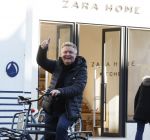 Amsterdam 4 maart 2022
Rene Mioch op straat in Amsterdam zuid