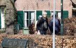 Laren 2 april 2023
Ad Visser loopt naar zijn huis / appartement in het centrum van Laren .
