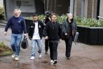 Hilversum 6 april 2023
Andre Hazes verlaat het pand van talpa/radio538 met Djarno Hofland Riccardo Klaverdijk Jaap Hilhorst en documentairemaakster Cheeru Mampaey.
Hij staat Aran Bade van RTL Boulevard te woord.