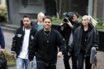 Hilversum 6 april 2023
Andre Hazes verlaat het pand van talpa/radio538 met Djarno Hofland Riccardo Klaverdijk Jaap Hilhorst en documentairemaakster Cheeru Mampaey.
Hij staat Aran Bade van RTL Boulevard te woord.