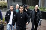 Hilversum 6 april 2023
Andre Hazes verlaat het pand van talpa/radio538 met Djarno Hofland Riccardo Klaverdijk Jaap Hilhorst en documentairemaakster Cheeru Mampaey.
Hij staat Aran Bade van RTL Boulevard te woord.