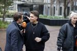 Hilversum 6 april 2023
Andre Hazes verlaat het pand van talpa/radio538 met Djarno Hofland Riccardo Klaverdijk Jaap Hilhorst en documentairemaakster Cheeru Mampaey.
Hij staat Aran Bade van RTL Boulevard te woord.