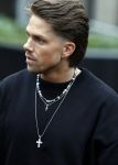 Hilversum 6 april 2023
Andre Hazes verlaat het pand van talpa/radio538 met Djarno Hofland Riccardo Klaverdijk Jaap Hilhorst en documentairemaakster Cheeru Mampaey.
Hij staat Aran Bade van RTL Boulevard te woord.