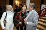 Zeist 26 maart 2023
Hans Kazan viert zijn 70e verjaardag en presenteert zijn boek. Ook krijgt hij een koninklijke onderscheiding in het Figi Theater/Hotel. Connie Vink en Annette Wijndom en Hans Kazan