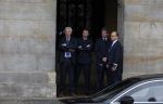 Amsterdam 12 april 2023
Staatsbezoek Macron aan Nederland .  Ook zijn vrouw Brigitte was aanwezig alsmeder Koning Willem Alexander en Koningin Maxima . Hier verlaten ze paleis op de Dam. Arnold de Chauffeur van Maxima