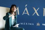 Amsterdam 16 maart 2023
Presentatie serie over koningin Maxima die Videoland uit gaat zenden.
Presentatie was in het Amstel Hotel . Martijn lakemeier Gaat Koning Willem Alexander spelen en de Argentijnse actrice Delfina Chaves speelt Koningin Maxima . Daphne Bunskoek presenteerde het.
Ook Peter v d Vorst en Rachel van Bommel (producente) waren ook aanwezig.