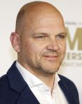 Amsterdam 29 maart 2023
Premiere Docu Max Verstappen in Tuschinski  die uitgezonden gaat worden op Viaplay.
Ernest Knoors met partner