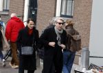 Amsterdam 15 april 2023
Frank Boeijen met zijn vrouw op straat in het centrum van Amsterdam.