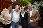Zeist 26 maart 2023
Hans Kazan viert zijn 70e verjaardag en presenteert zijn boek. Ook krijgt hij een koninklijke onderscheiding in het Figi Theater/Hotel. Hans en Wendy Kazan met Guido den Aantrekker en Tiffany Curry