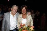 Zeist 26 maart 2023
Hans Kazan viert zijn 70e verjaardag en presenteert zijn boek. Ook krijgt hij een koninklijke onderscheiding in het Figi Theater/Hotel. Ook zijn vrouw Wendy is er natuurlijk bij.