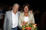 Zeist 26 maart 2023
Hans Kazan viert zijn 70e verjaardag en presenteert zijn boek. Ook krijgt hij een koninklijke onderscheiding in het Figi Theater/Hotel. Ook zijn vrouw Wendy is er natuurlijk bij.