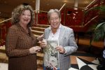 Zeist 26 maart 2023
Hans Kazan viert zijn 70e verjaardag en presenteert zijn boek. Ook krijgt hij een koninklijke onderscheiding in het Figi Theater/Hotel. Hans Kazan en dochter Fred Kaps