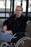 Rotterdam 14 april 2023
Boekpresentatie boek Hans de Booij . Johan Vlemmix reikte het eerste boek uit.
Hans zit in het gips omdat hij nzijn enkel heeft gebroken.