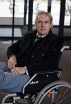 Rotterdam 14 april 2023
Boekpresentatie boek Hans de Booij . Johan Vlemmix reikte het eerste boek uit.
Hans zit in het gips omdat hij nzijn enkel heeft gebroken.