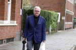 Amsterdam 31 maart 2023
Harry Mens wandelend door Amsterdam zuid.