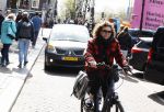 Amsterdam 15 april 2023
Henriette Tol op straat.