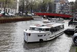 Amsterdam 15 april 2023
Herdenkingstdienst vooraf aan de begrafenis van Huub Oosterhuis in de Westertoren . Daarna gingen ze met de boot naar begraafplaats Zorgvlied.
Aanwezig oa Trijntje Oosterhuis met kinderen en partner Alvin Lewis , Tjeerd Oosterhuis en vrouw Edsilia Rombley met kinderen en moeder en de partner van Huub Oosterhuis