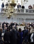 Amsterdam 15 april 2023
Herdenkingstdienst vooraf aan de begrafenis van Huub Oosterhuis in de Westertoren . Daarna gingen ze met de boot naar begraafplaats Zorgvlied