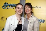 Amsterdam 3 april 2023
Premiere Grease in het DeLaMar theater.
Isa Hoes met dochter Vlinder Kamerling en vrienden