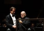 Amsterdam 18 april 2023
Jaap v Zweden krijgt de concertgebouwprijs 2023 in het concertgebouw uit handen van directeur Simon Reinink .