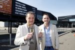 Rotterdam 5 april 2023
John de Bever en Kees de Bever maken bekend dat ze samen in AHOY op gaan treden.