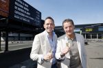 Rotterdam 5 april 2023
John de Bever en Kees de Bever maken bekend dat ze samen in AHOY op gaan treden.