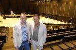 Rotterdam 5 april 2023
John de Bever en Kees de Bever maken bekend dat ze samen in AHOY op gaan treden.