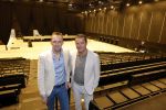 Rotterdam 5 april 2023
John de Bever en Kees de Bever maken bekend dat ze samen in AHOY op gaan treden.