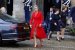 Amsterdam 12 april 2023
Staatsbezoek Macron aan Nederland .  Ook zijn vrouw Brigitte was aanwezig alsmeder Koning Willem Alexander en Koningin Maxima . Hier verlaten ze paleis op de Dam.