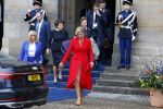 Amsterdam 12 april 2023
Staatsbezoek Macron aan Nederland .  Ook zijn vrouw Brigitte was aanwezig alsmeder Koning Willem Alexander en Koningin Maxima . Hier verlaten ze paleis op de Dam.