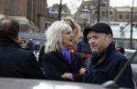 Amsterdam 15 april 2023
Herdenkingstdienst vooraf aan de begrafenis van Huub Oosterhuis in de Westertoren . Daarna gingen ze met de boot naar begraafplaats Zorgvlied.
Aanwezig oa Trijntje Oosterhuis met kinderen en partner Alvin Lewis , Tjeerd Oosterhuis en vrouw Edsilia Rombley met kinderen en moeder en de partner van Huub Oosterhuis