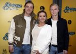 Amsterdam 3 april 2023
Premiere Grease in het DeLaMar theater.
Mariska v Kolck met zoons